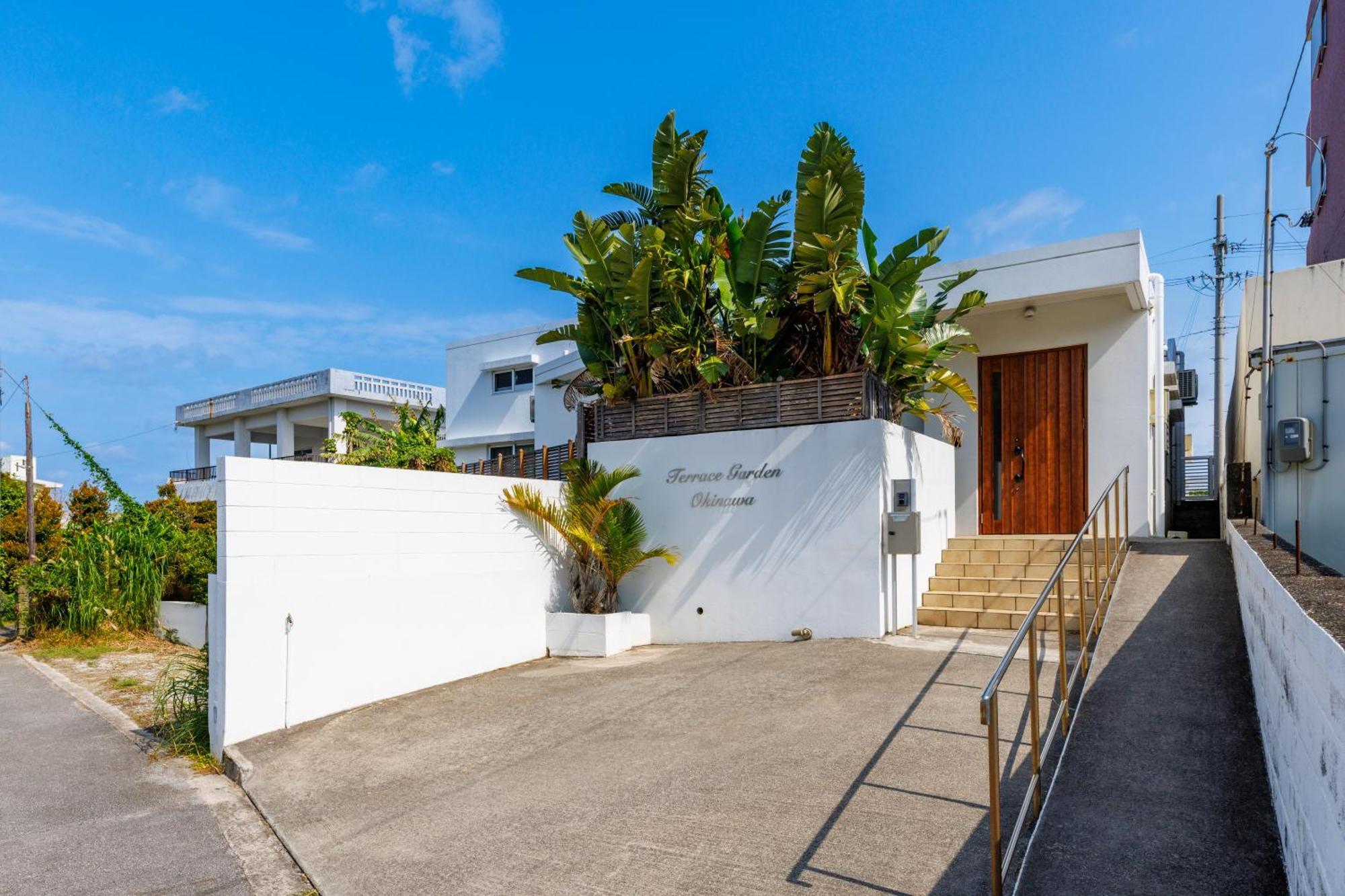 Terrace Garden Okinawa Villa Onna Kültér fotó